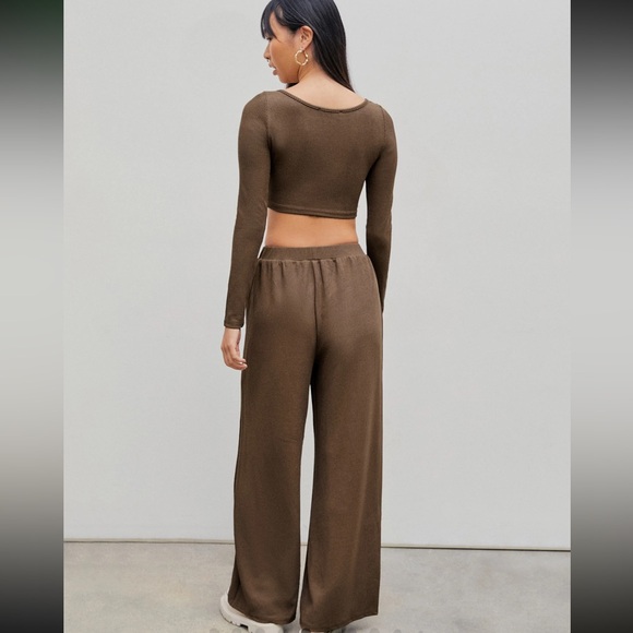 NWOT Set Cider Solid Knitted Ribbed Crop Top Long-Sleeve and Wide Leg Pants - Picture 5 of 16